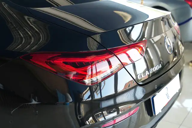 Mercedes-Benz Cla Class view 9