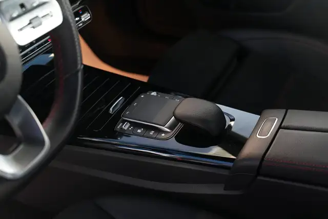 Mercedes-Benz Cla Class view 13