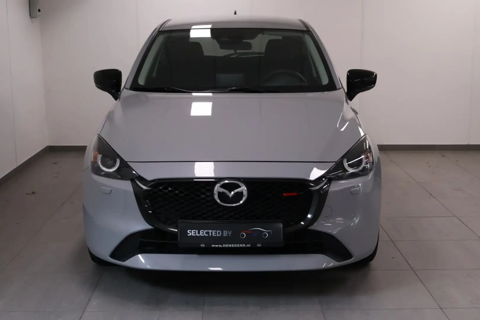 Mazda 2 1.5 SA-G Homura Aka Gris - 2