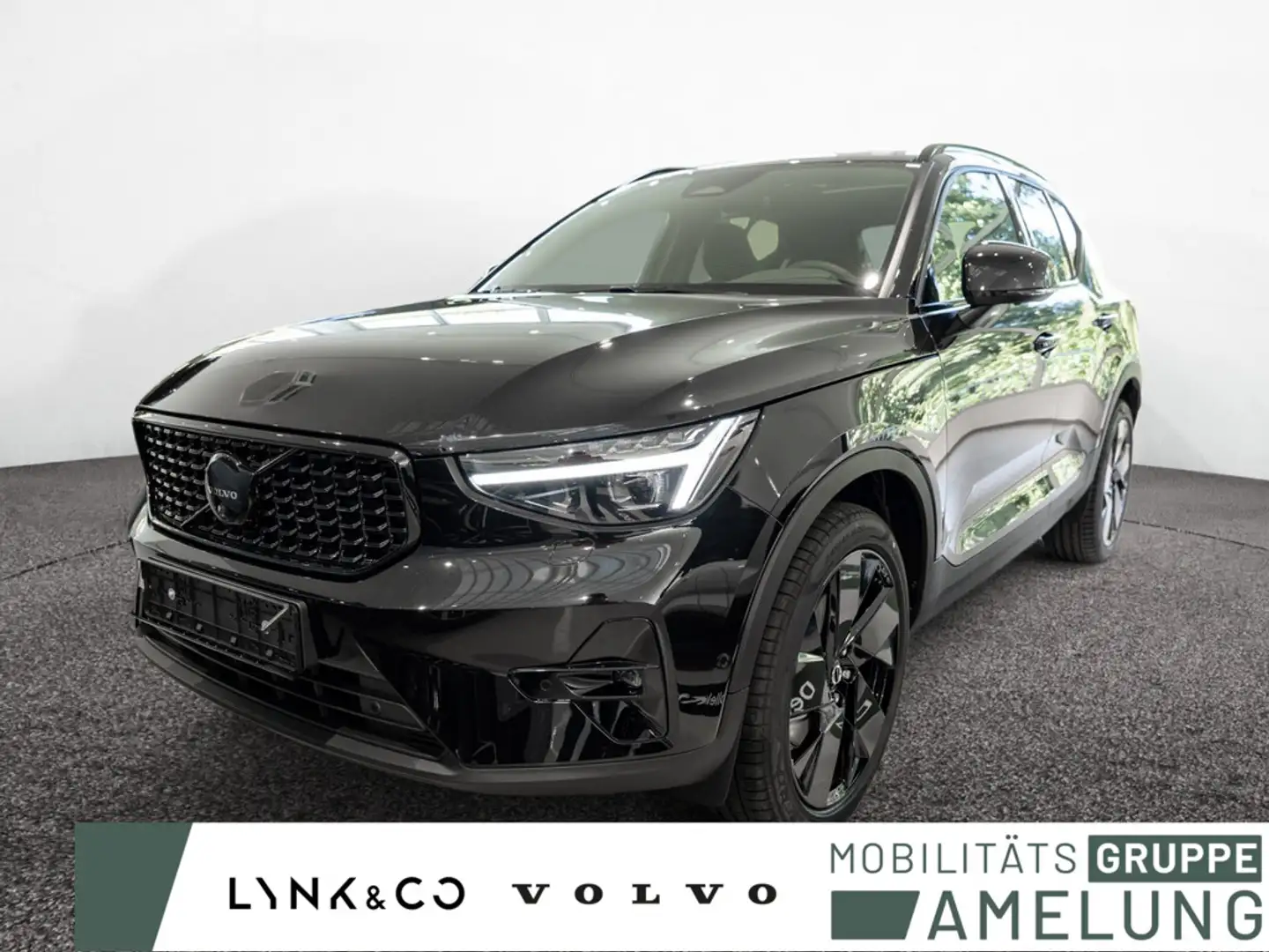 Volvo XC40 B3 Plus Black Edition 2WD LED PANO 360° Nero - 1