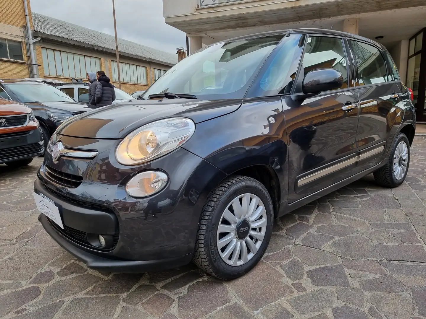 Fiat 500L 0.9 t.air t. natural power Lounge 80cv Grigio - 1