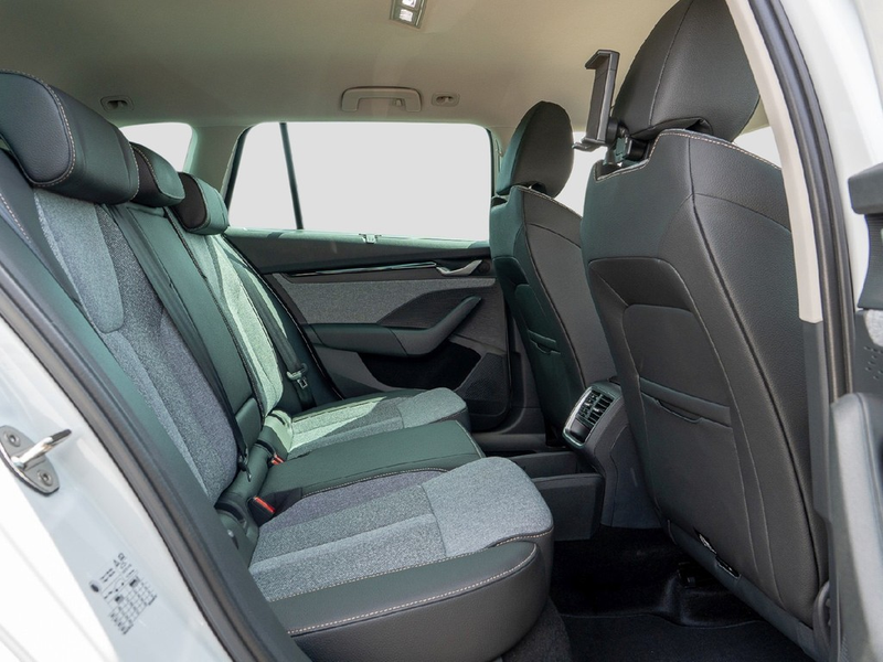 Skoda Octavia Combi 2,0 TDI DSG Balance — photo 9