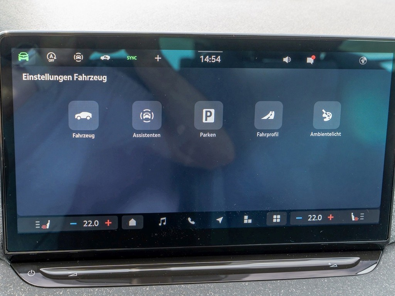 Skoda Octavia Combi 2,0 TDI DSG Balance — photo 13