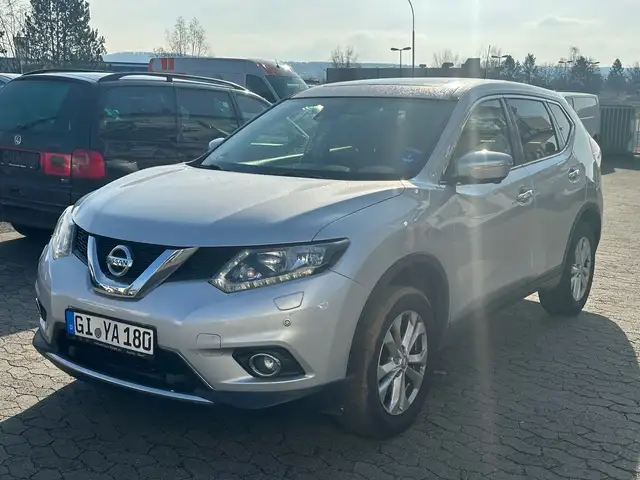 Nissan X-Trail Acenta GETRIEBE PROBLEM*NAVI*PANO*KAMERA*7 SITZER*