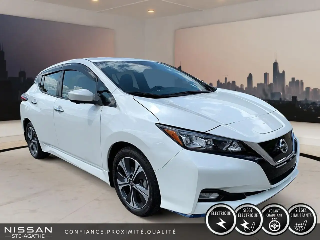 Nissan Leaf photo Nissan Leaf