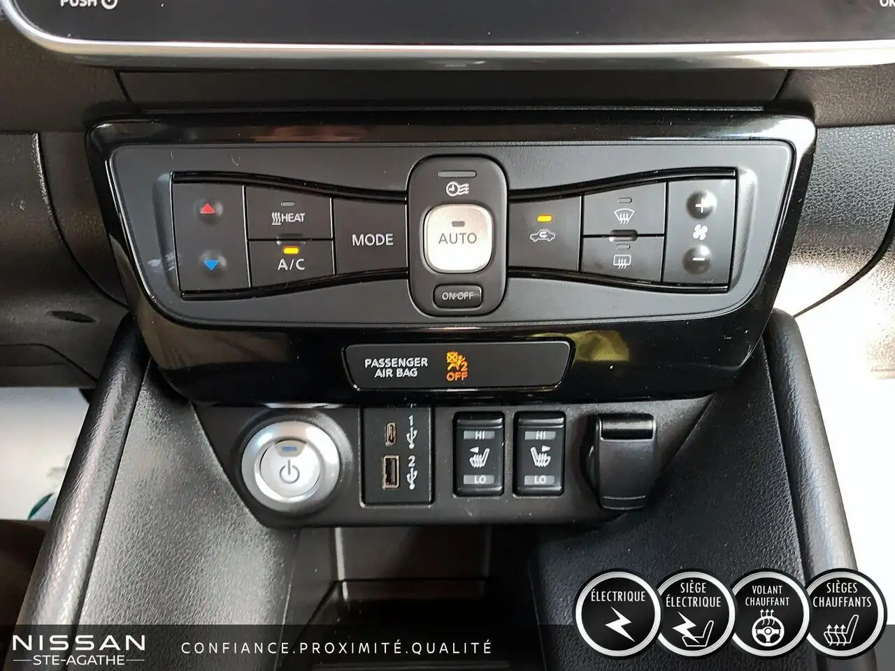 Nissan Leaf photo Nissan Leaf