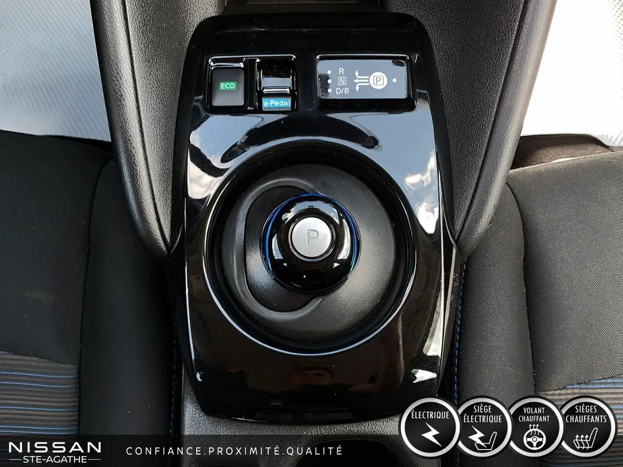 Nissan Leaf photo Nissan Leaf