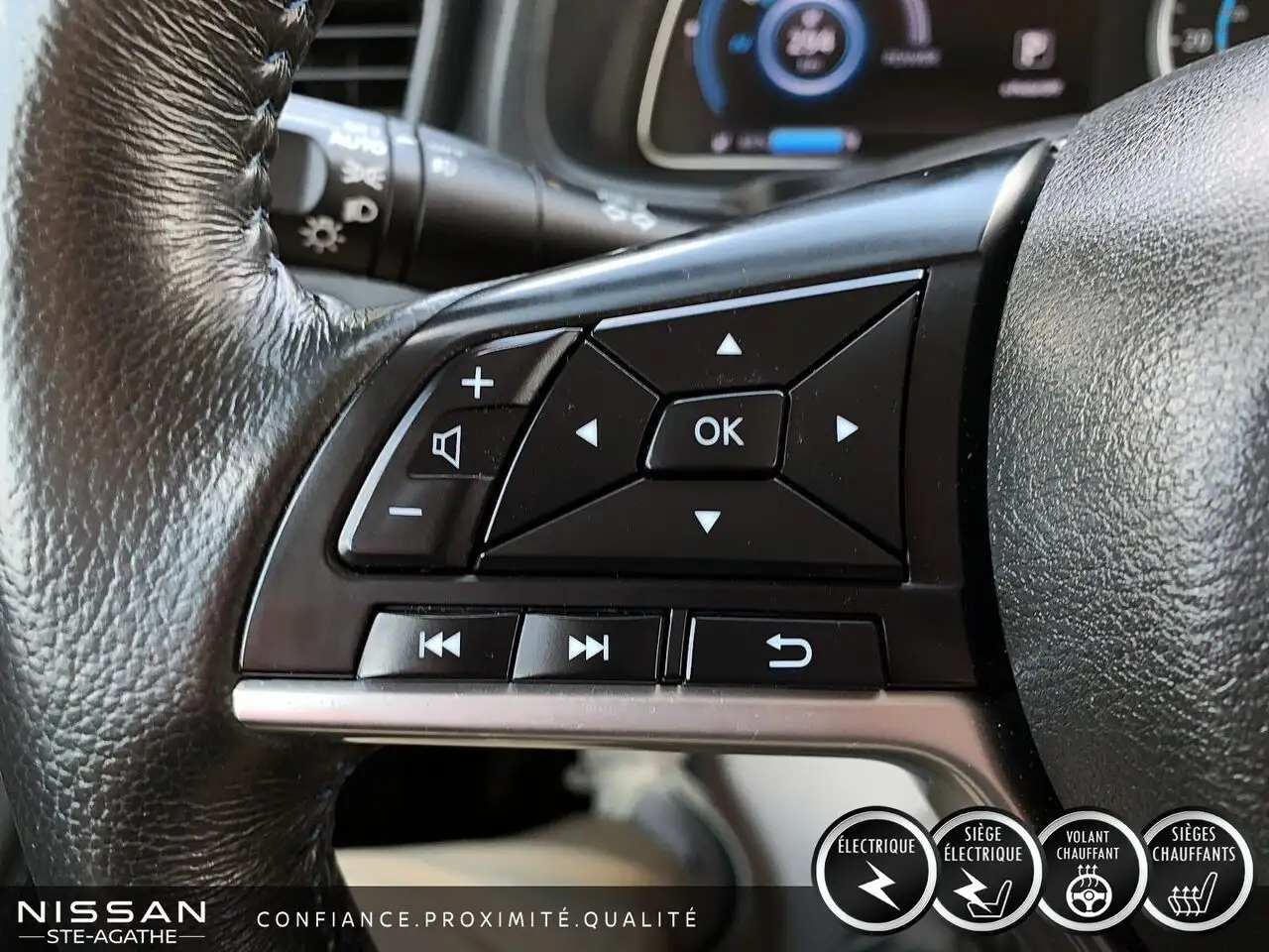 Nissan Leaf photo Nissan Leaf
