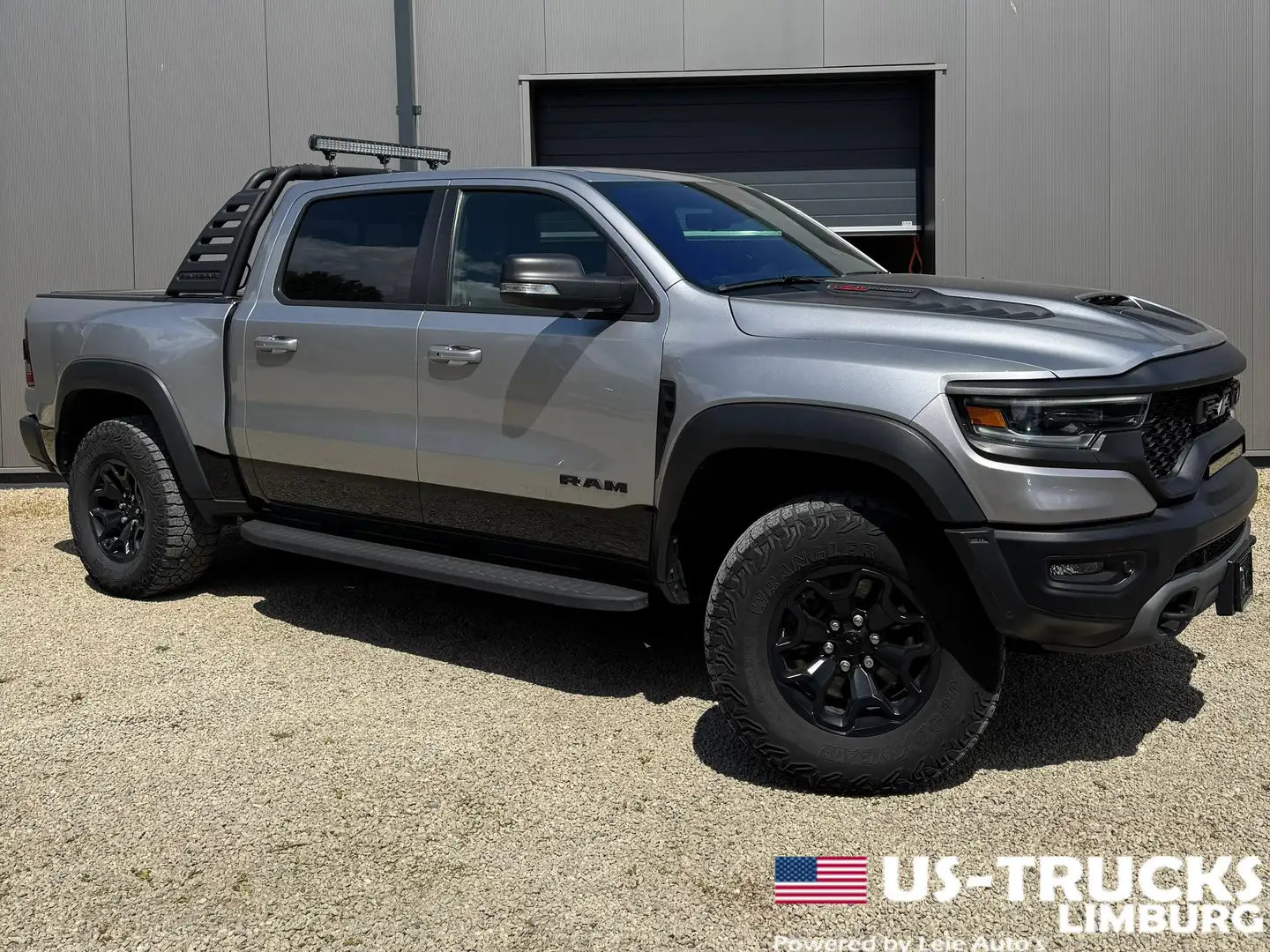 Dodge RAM 1500 TRX 6.2 Supercharged LPG Plateado - 2