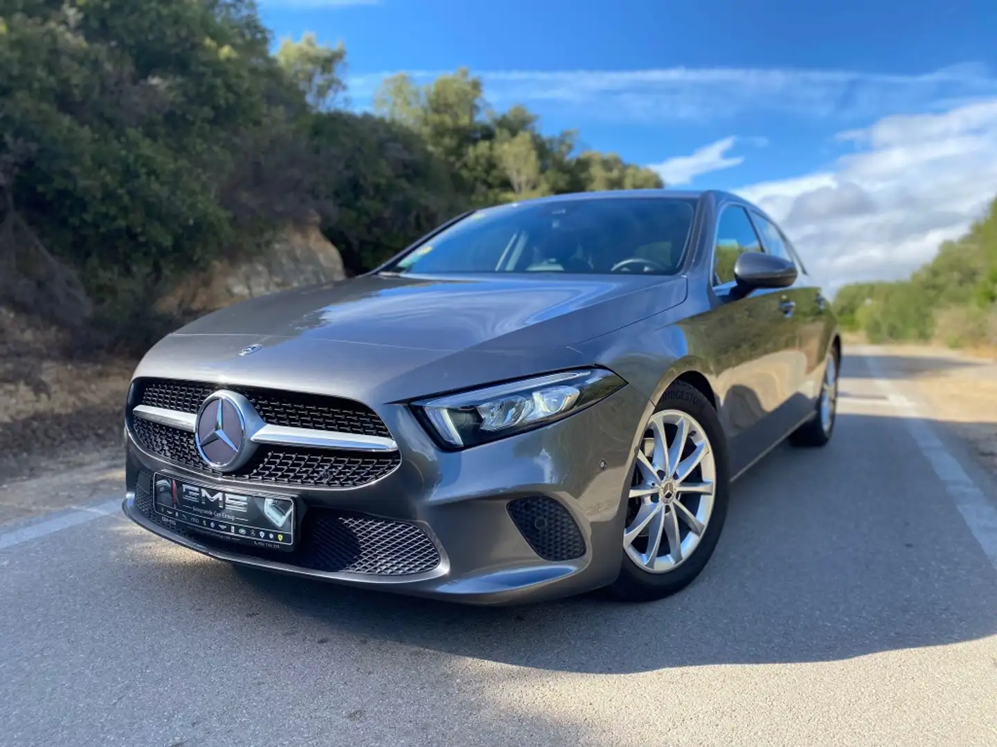 Mercedes-Benz A 180 180d 7G-DCT Gris - 1