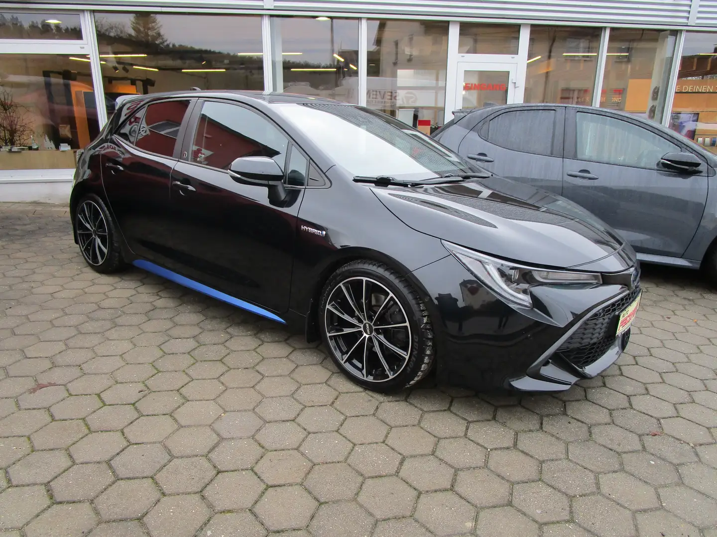 Toyota Corolla Corolla Hybrid 2.0 Hybrid Team Deutschland Noir - 1