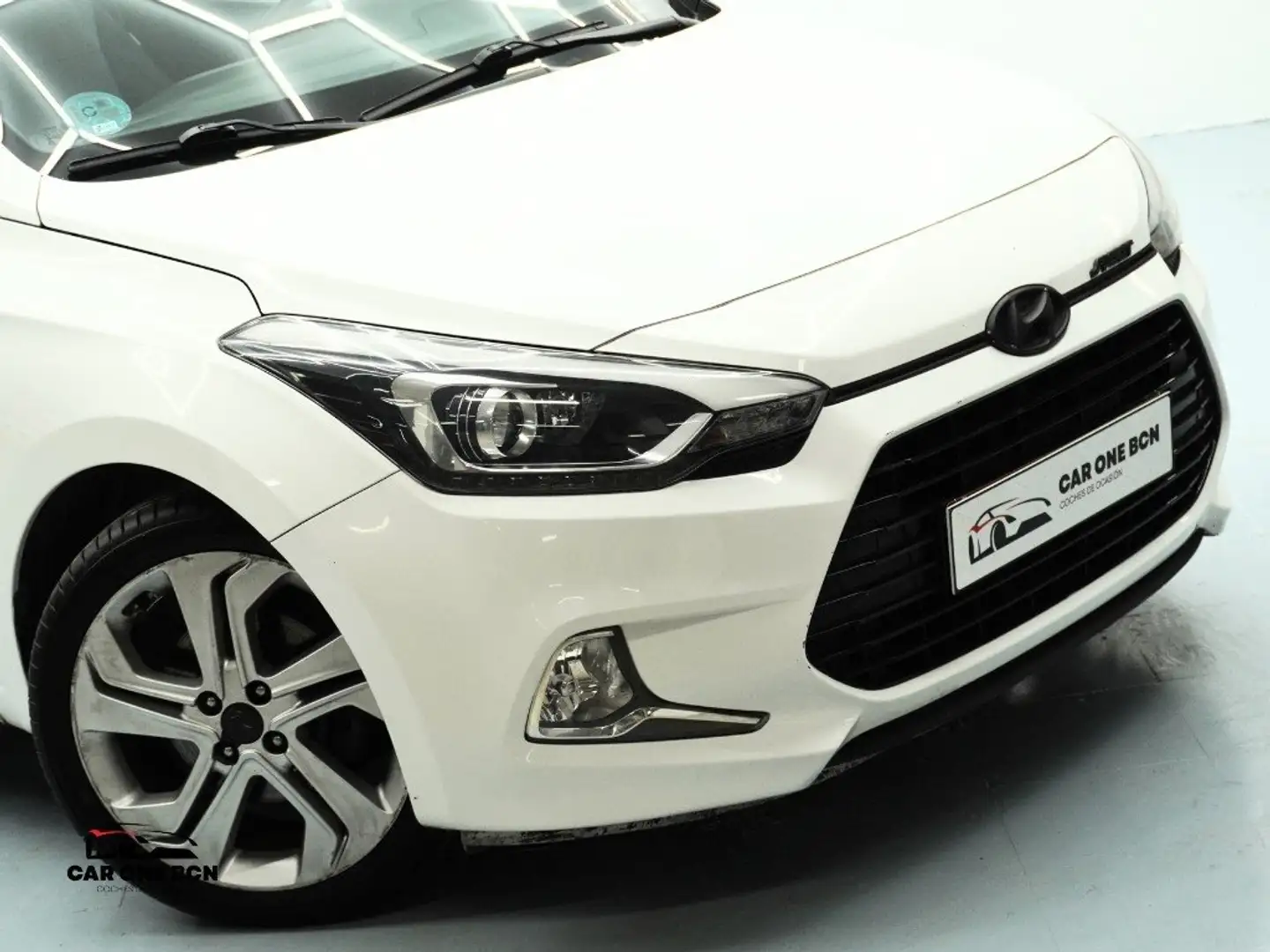 Hyundai i20 1.0 TGDI 88kW (120CV) Sport Blanco - 1