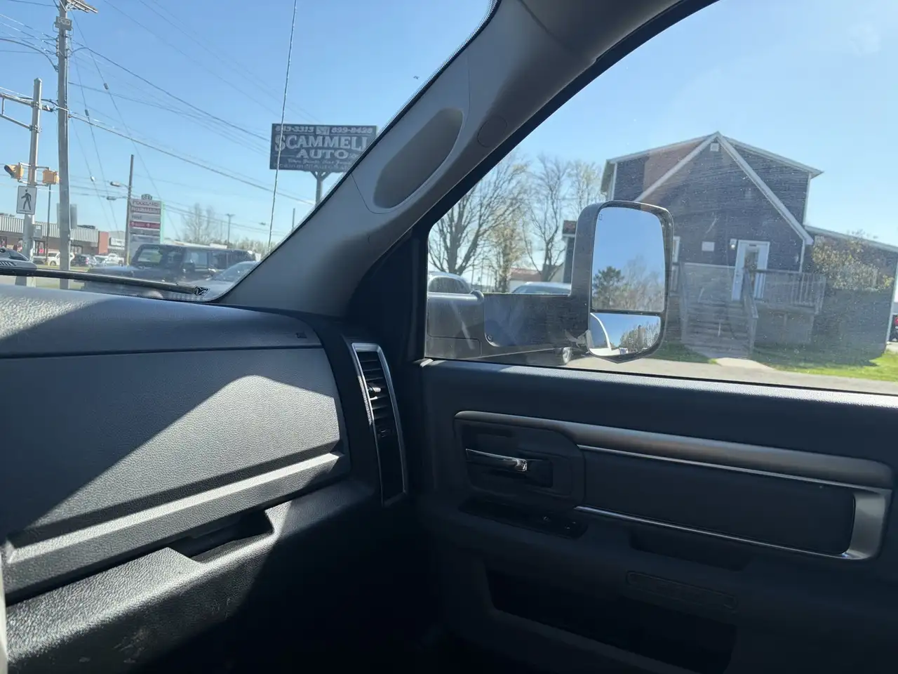 RAM 2500 снимка RAM 2500