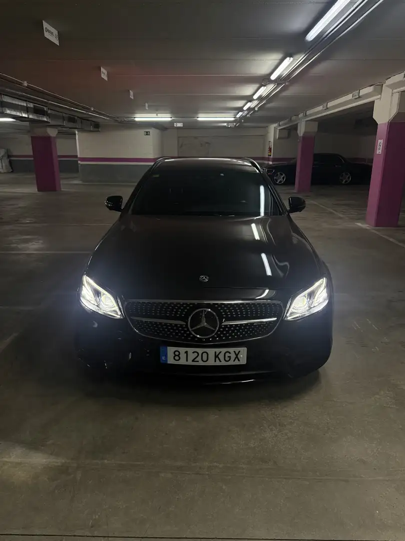 Mercedes-Benz E 43 AMG Estate 4Matic 9G-Tronic - 2