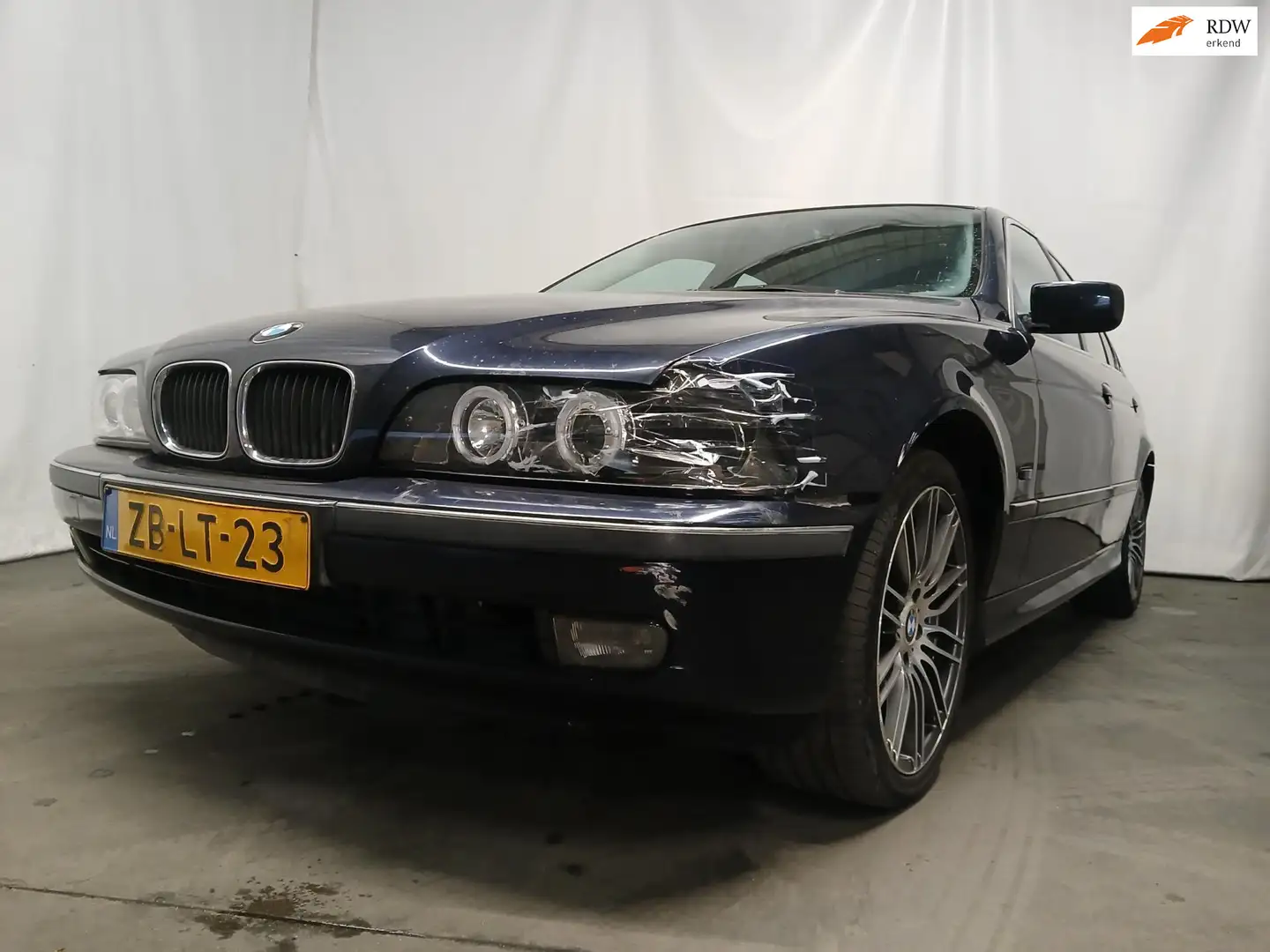 BMW 523 5-serie 523i Executive - Schade Blauw - 1