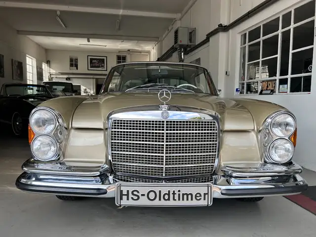 Mercedes-Benz 280 SE 3.5 Coupe W111  "D-AUTO"WENIG KM"