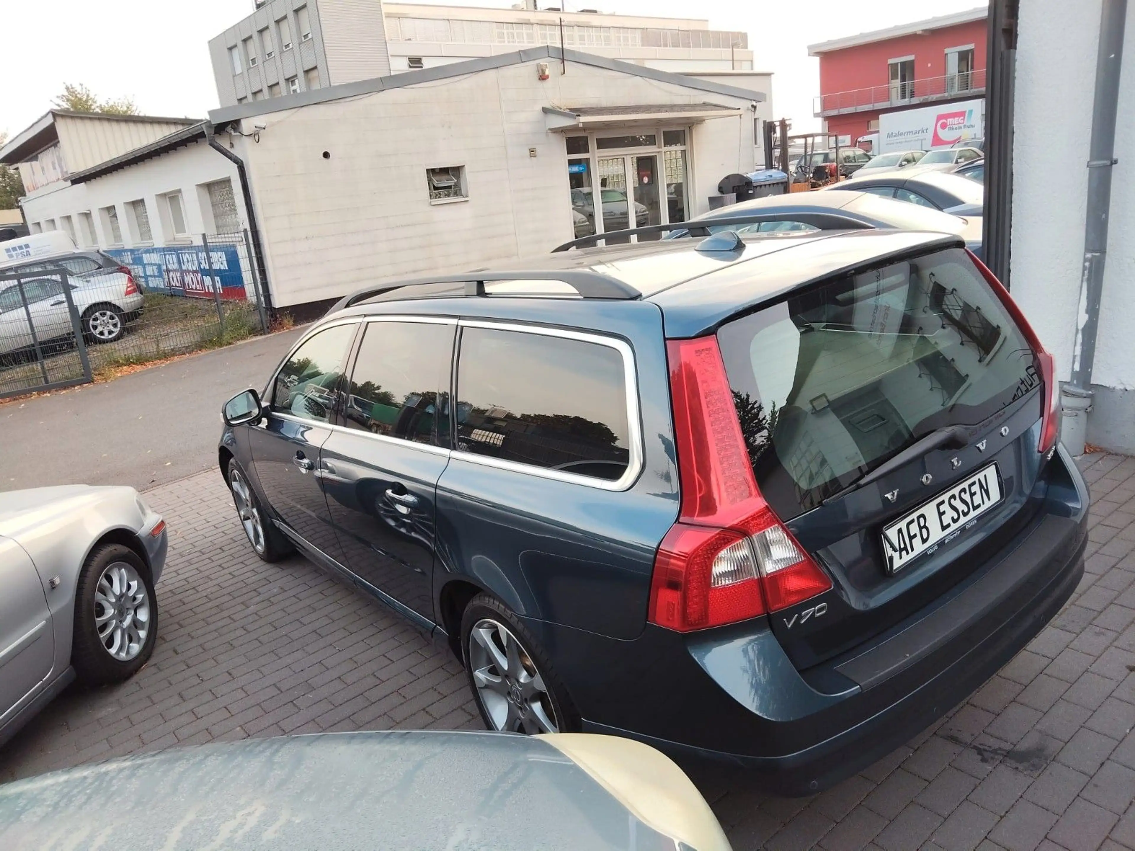 Volvo V70 - Leder - Scheckheft - Insp.+TÜV neu — photo 14