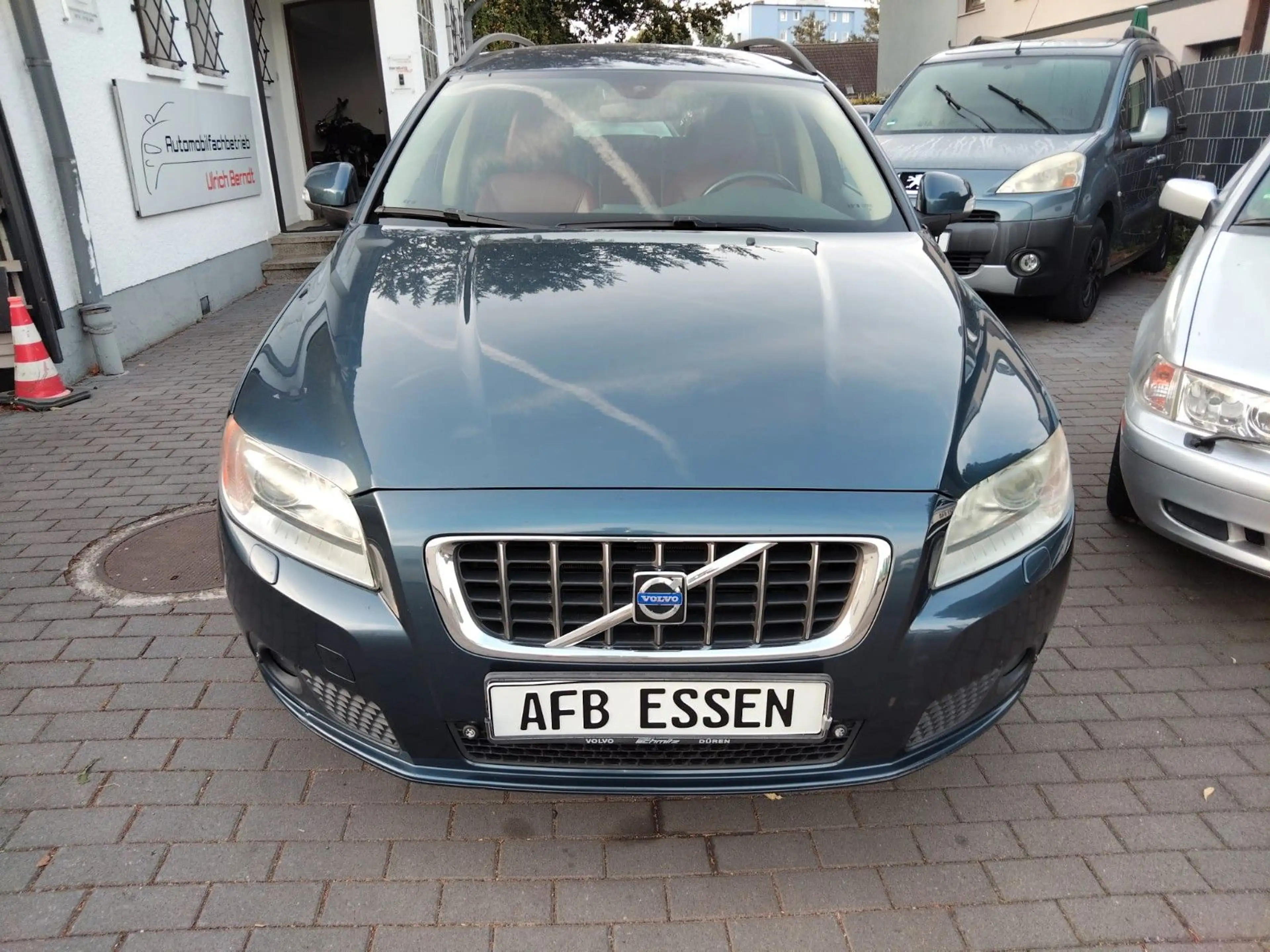 Volvo V70 - Leder - Scheckheft - Insp.+TÜV neu — photo 13