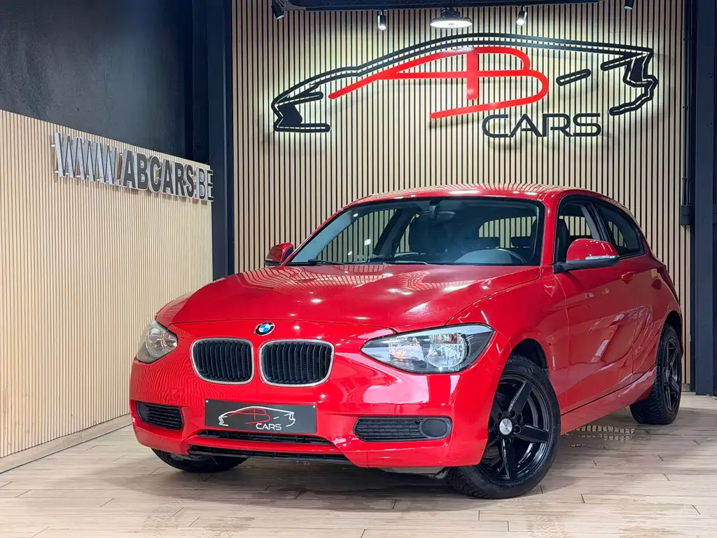 BMW 114
