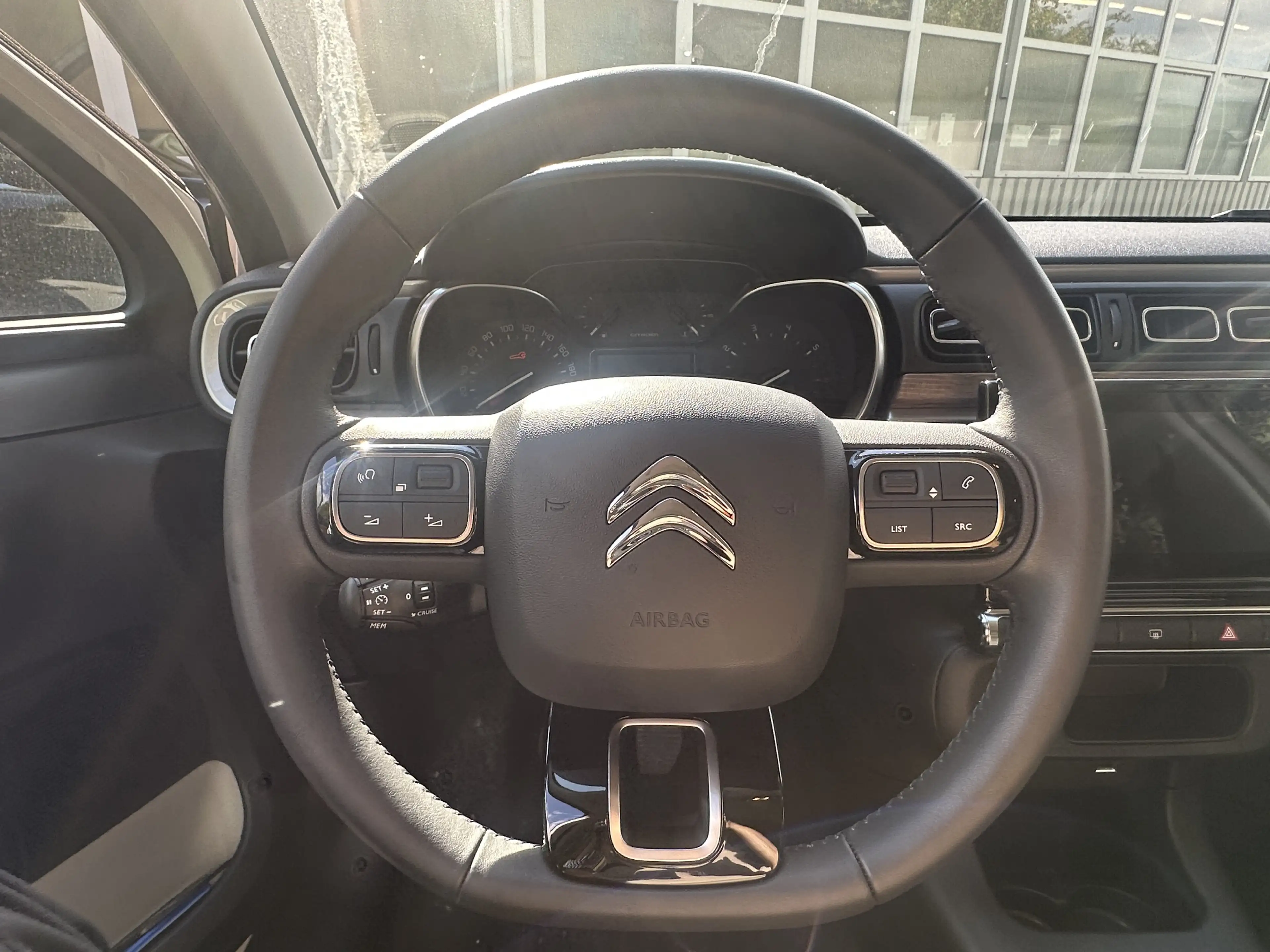 Citroen C3 Max*CarPlay*R.cam*Tempomat*LED*Spurhalte*Navi — photo 9