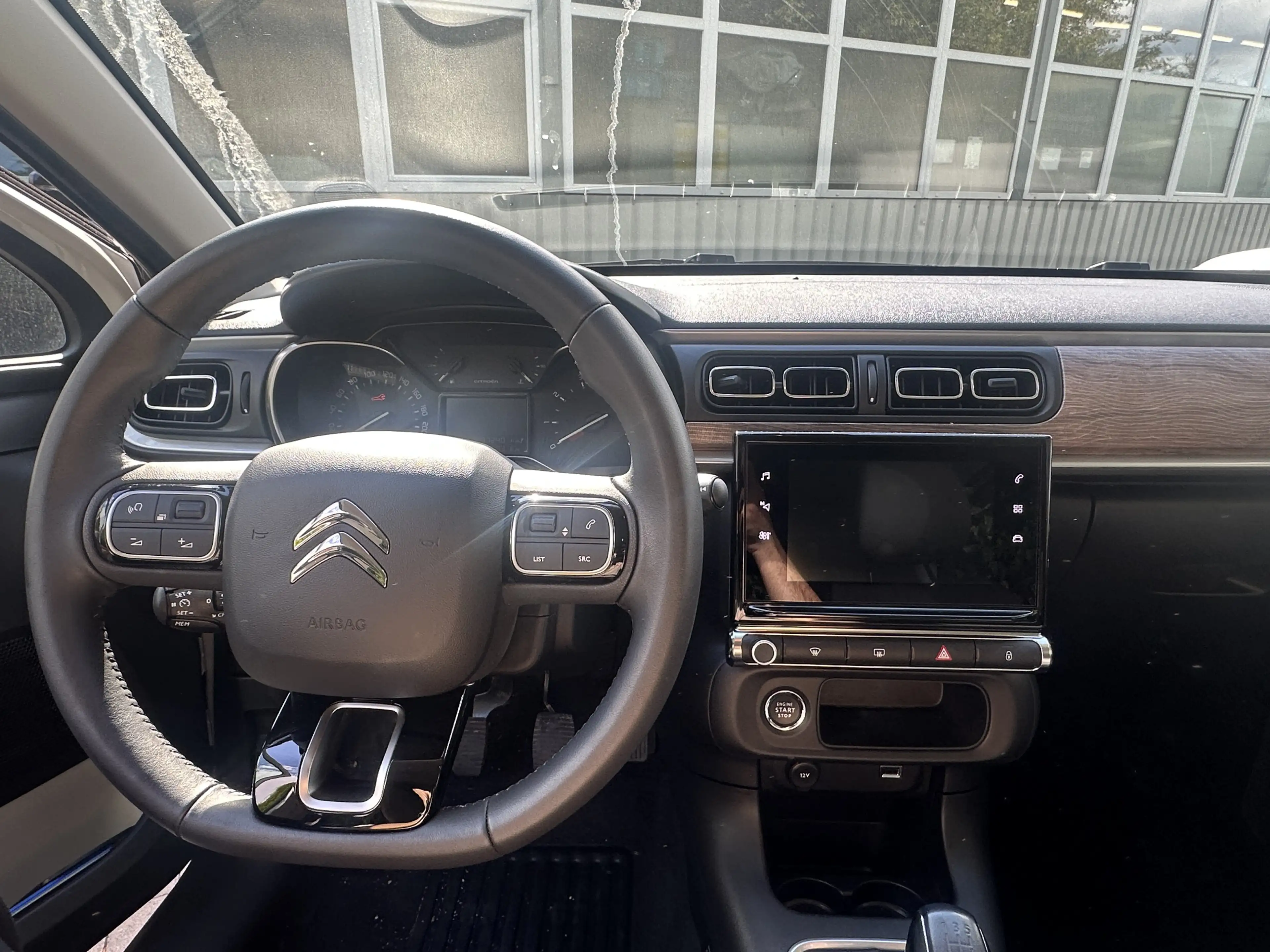 Citroen C3 Max*CarPlay*R.cam*Tempomat*LED*Spurhalte*Navi — photo 8