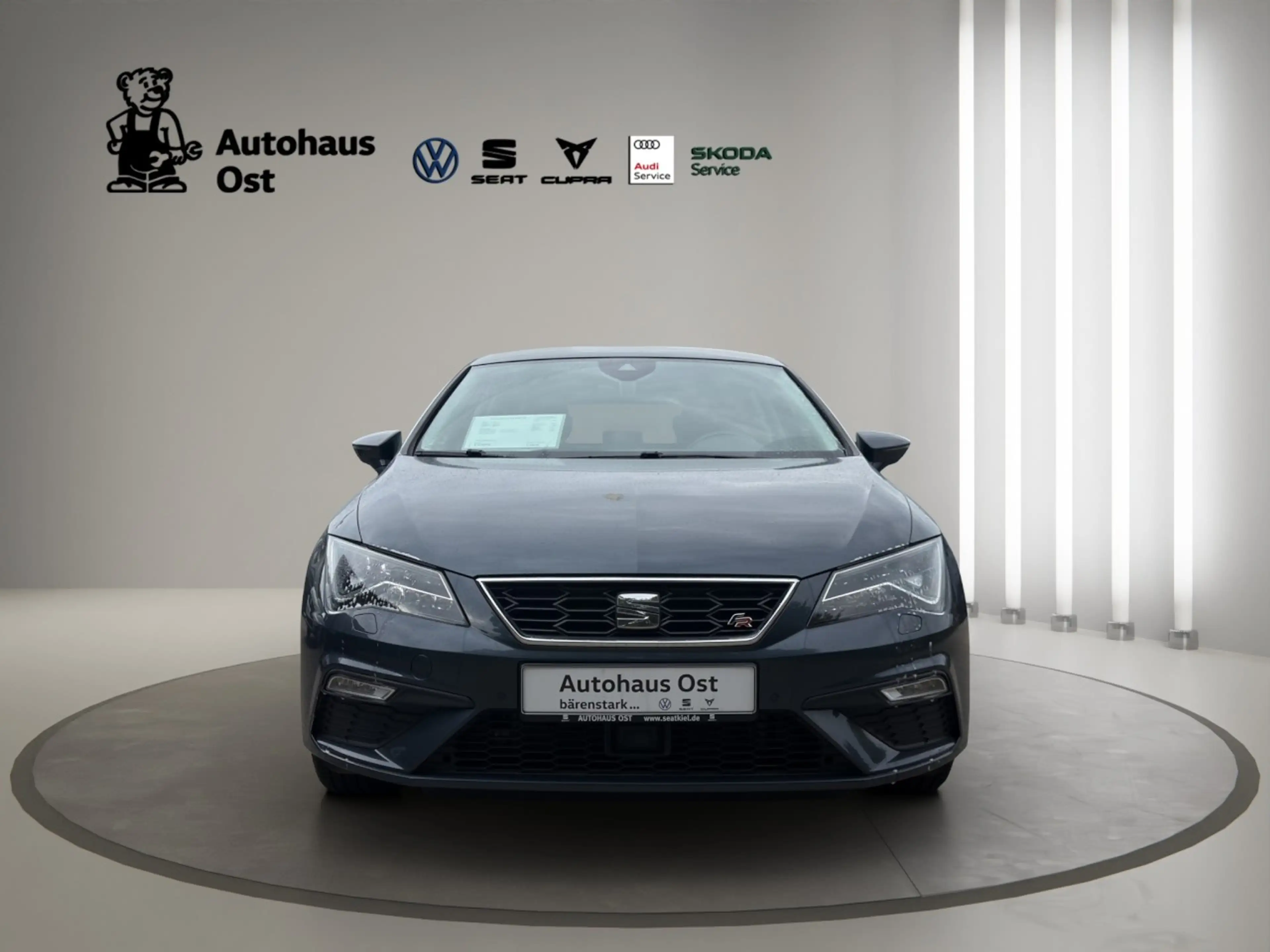 SEAT Leon 2.0 TSI DSG FR LED Full-Link Klima Navi