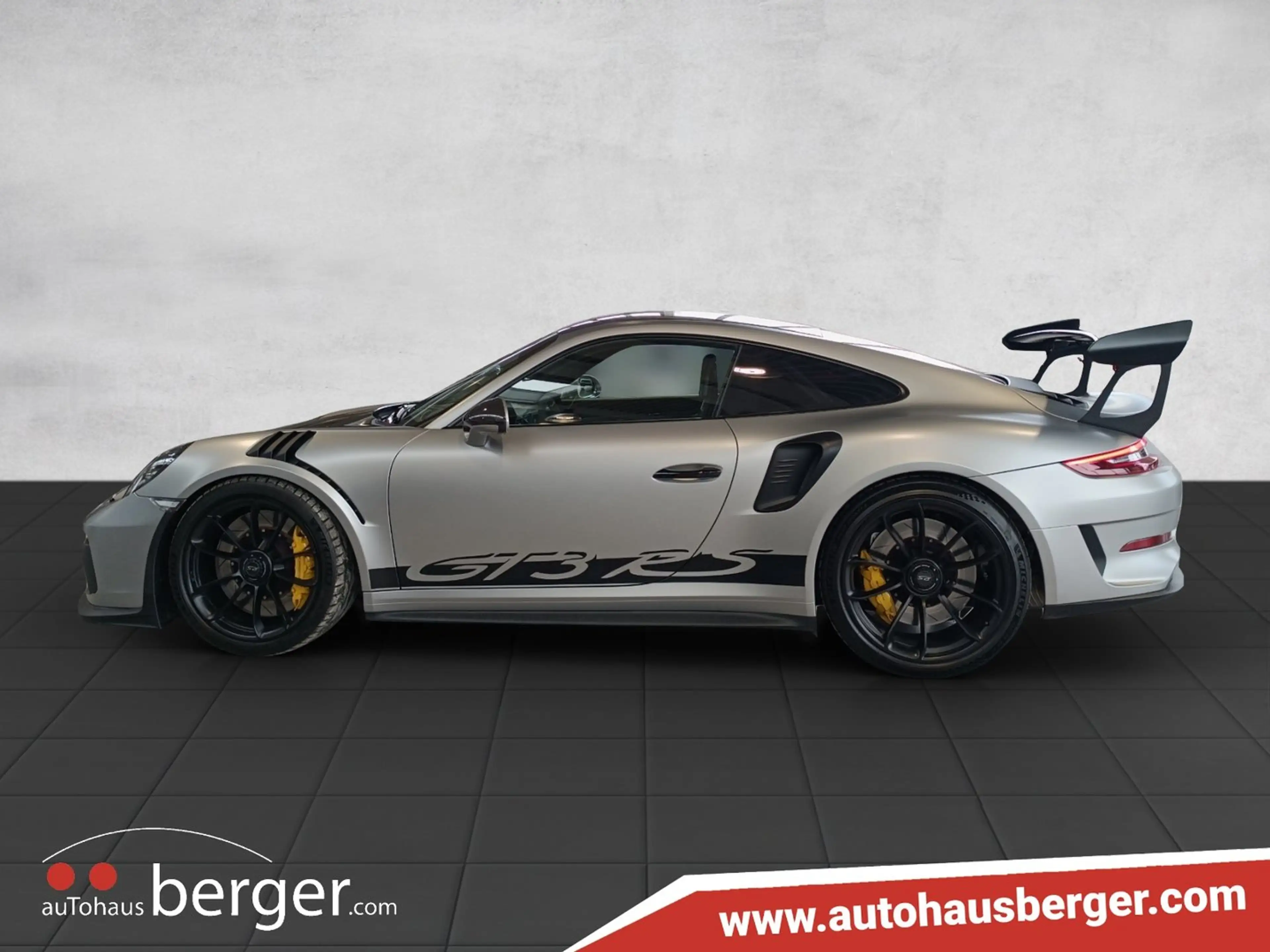 Porsche 911 GT3 RS — photo 7