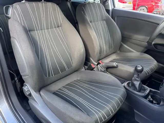 Opel Corsa view 10