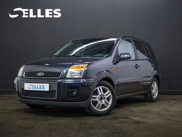 1.6-16V Futura | Airco | Verwarmde voorruit | Auto