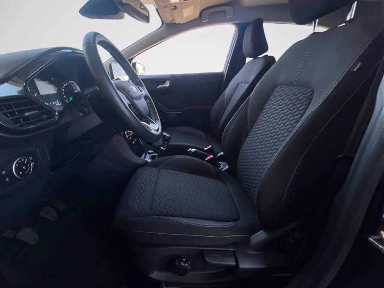 Ford Puma 1.0 EcoBoost Hybrid 125 CV S&S Titanium, миниатюра 8