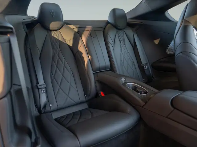 Maserati GranTurismo MODENA Ansicht 35