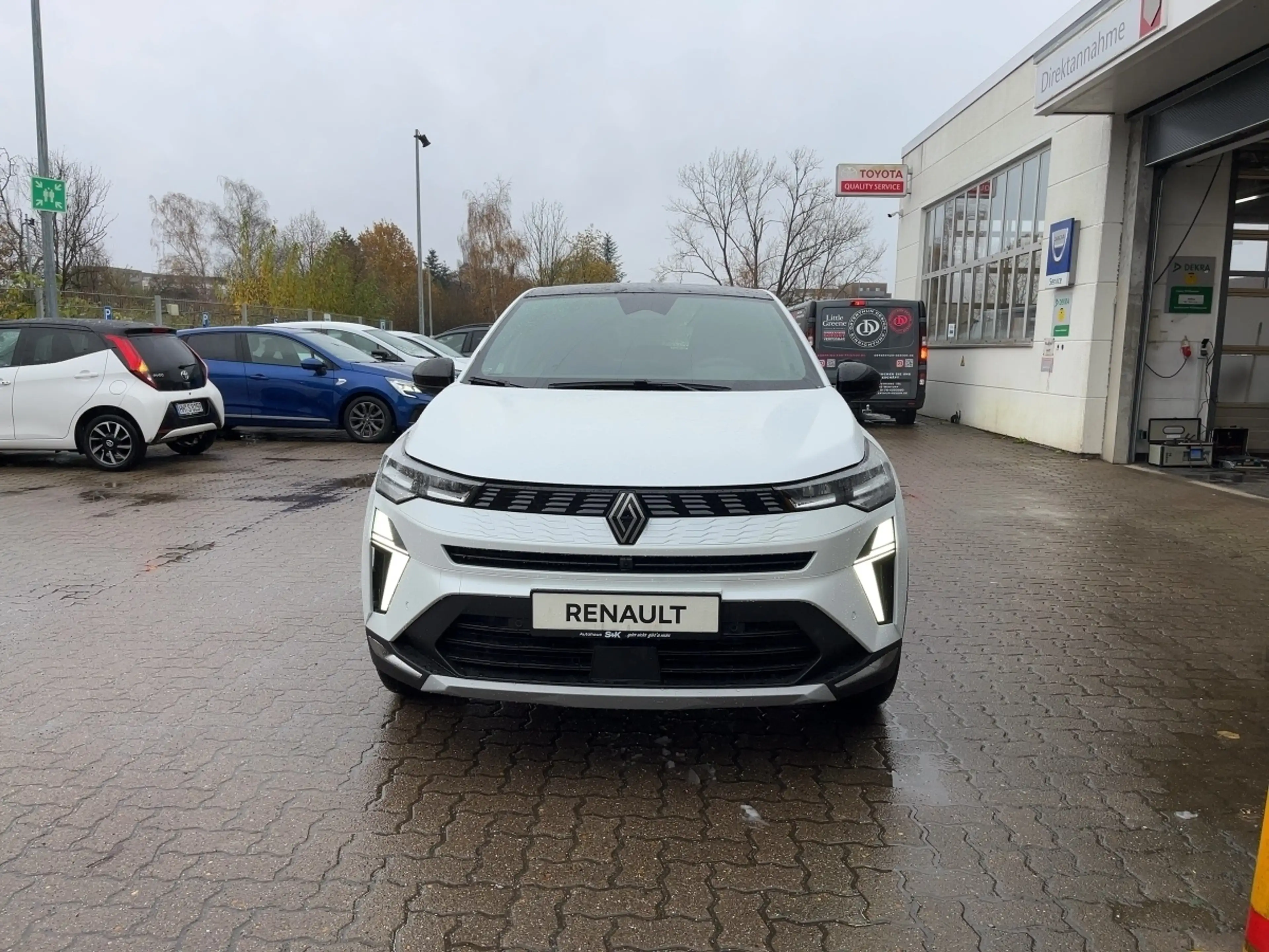 Renault Symbioz Iconic E-Tech Full Hybrid 145+PANO+H/K+GJR+SHZG+ — photo 6