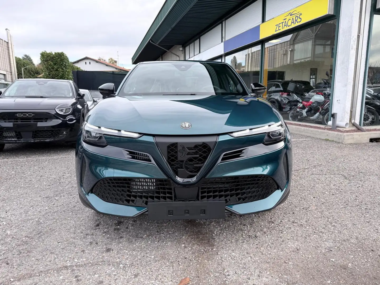 Alfa Romeo Junior 1.2 ibrida Speciale 145cv edct6 Blu/Azzurro - 2