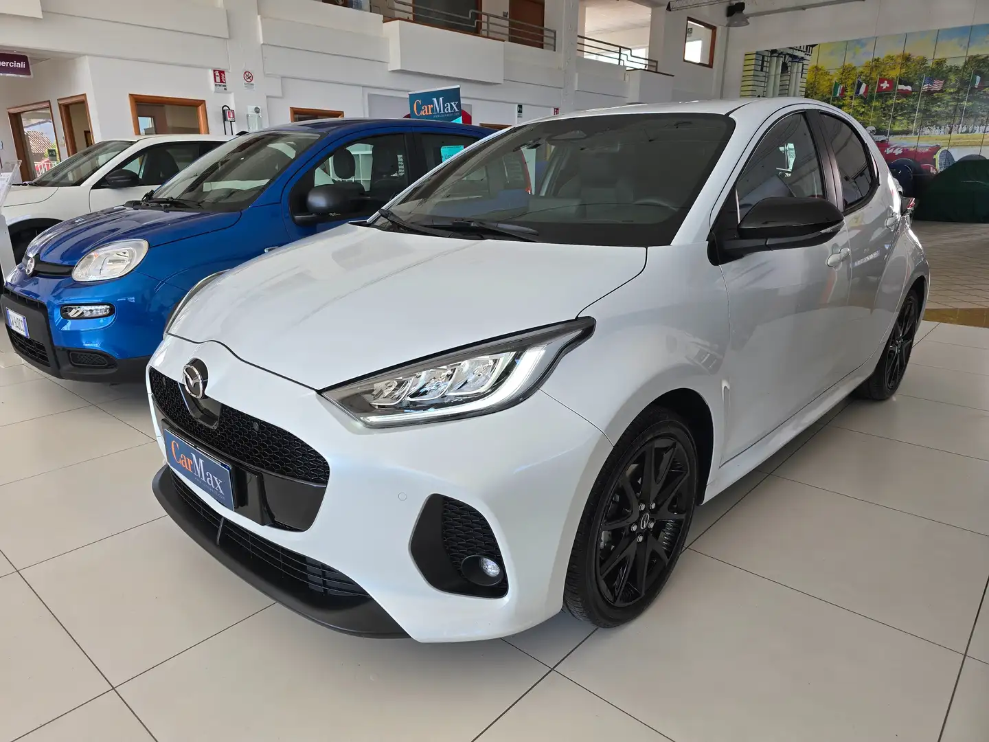 Mazda 2 1.5 Hybrid Homura ***SOLO 13.000KM*** Bianco - 1