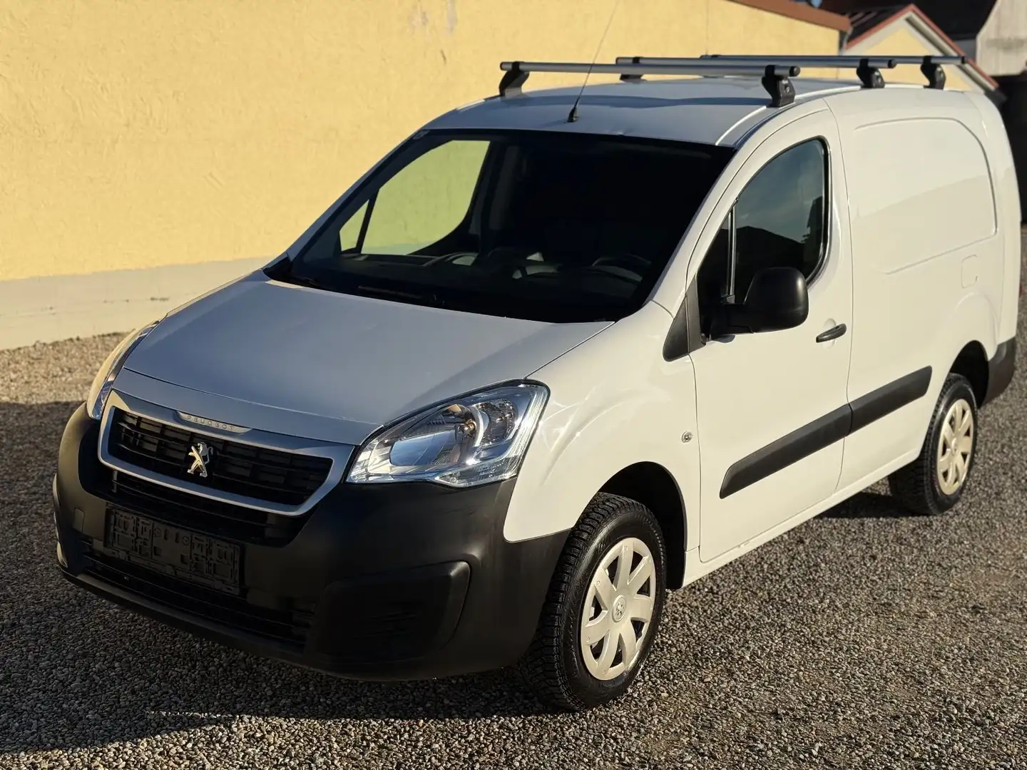 Peugeot Partner L2 Premium Dangel 4x4 Allrad! Weiß - 2