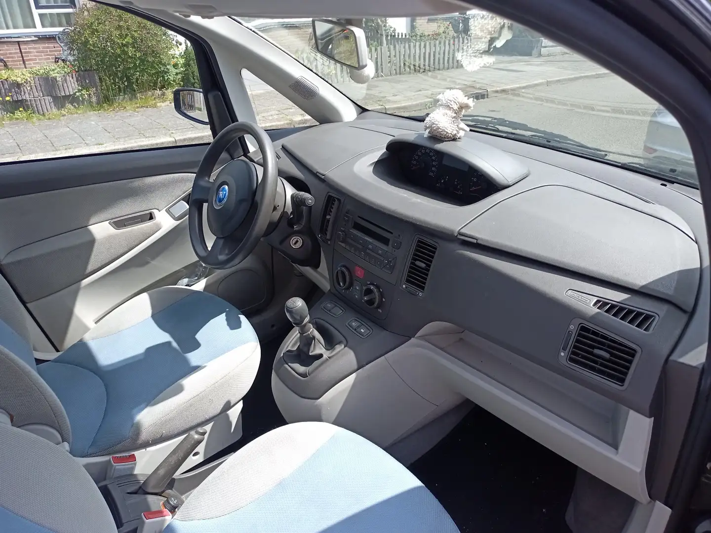 Fiat Idea 1.4 16V Dynamic - 2