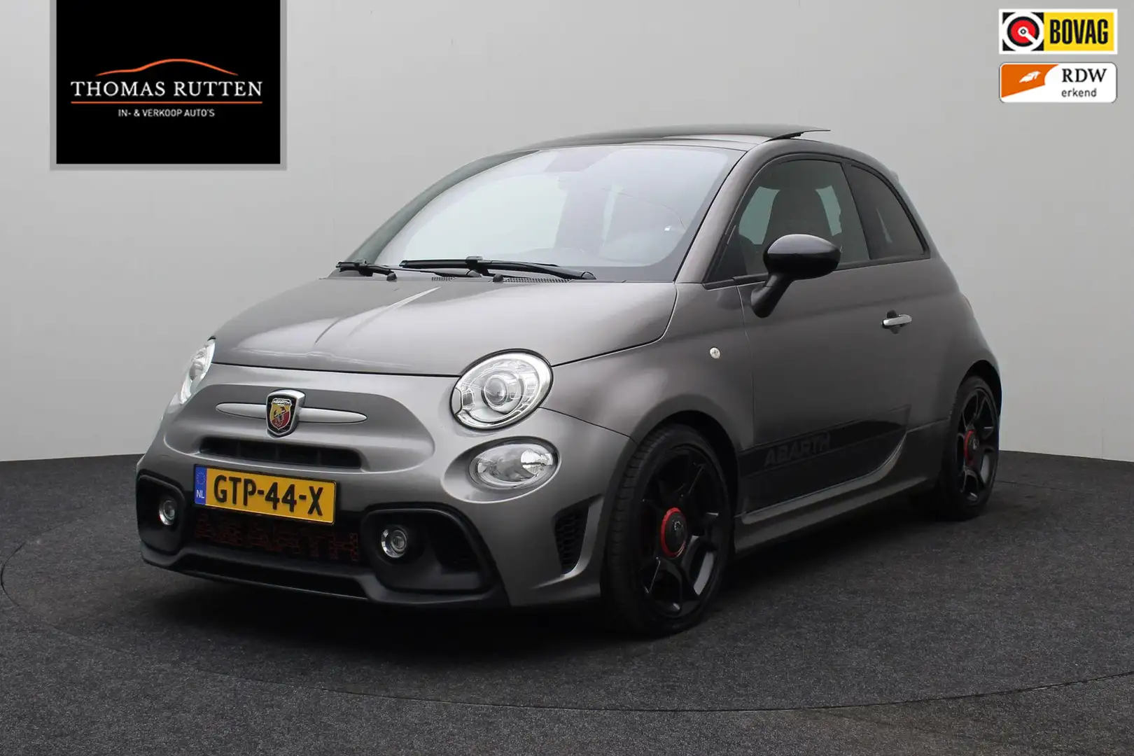 Fiat 500 Abarth 1.4 T-Jet Turismo 70th Anniversary 2019 Panoramada Gris - 1