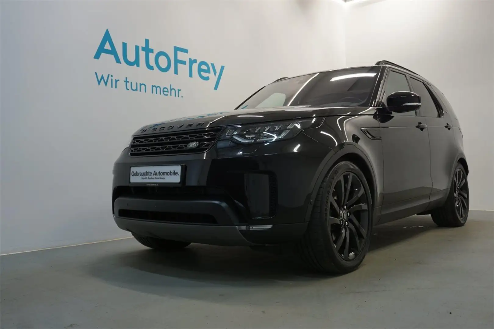 Land Rover Discovery 5 3,0 TDV6 HSE Black - 1