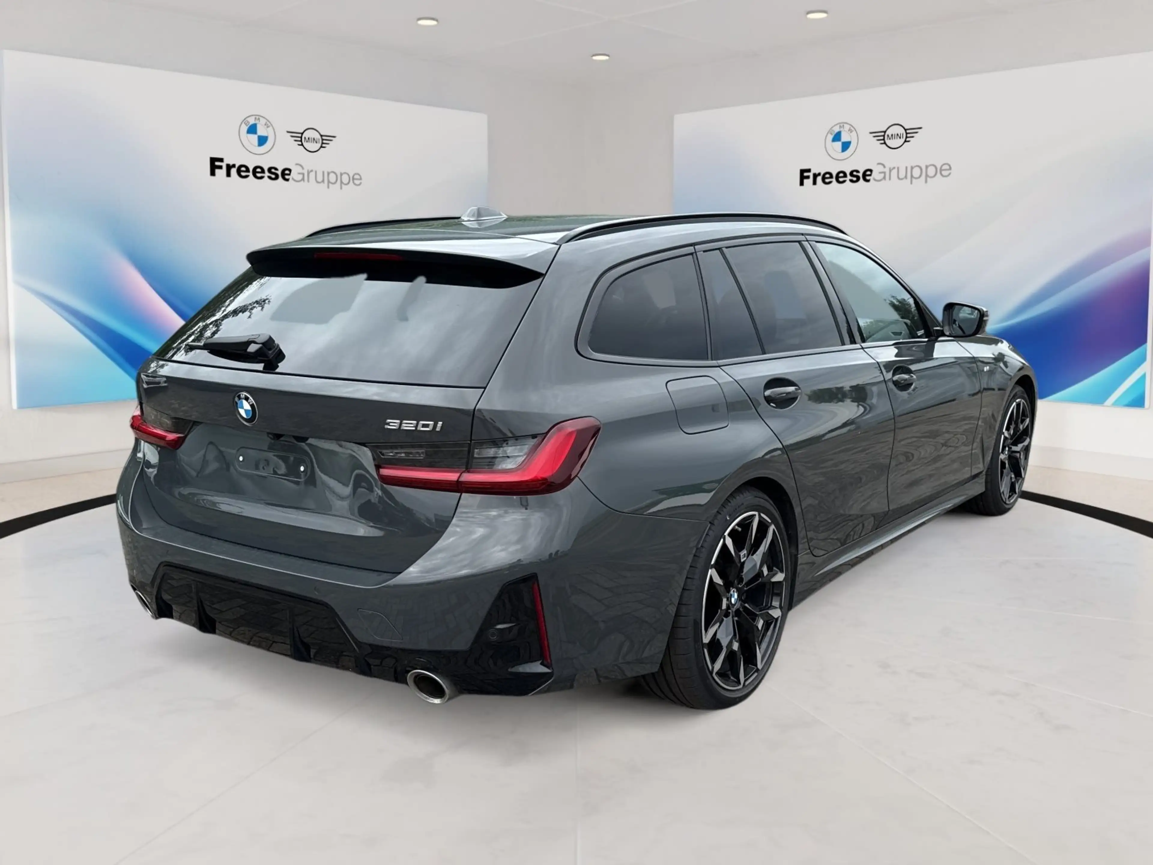 BMW 320 i Touring 360° HEAD-UP RFK HIFI LORDOSE LED — photo 6