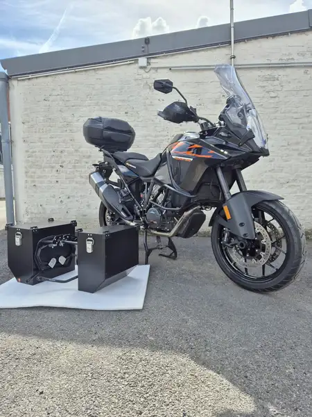 KTM 1090 ADVENTURE - foto 2