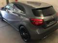Mercedes-Benz A 160 A 160 d AMG Line Grijs - thumbnail 2