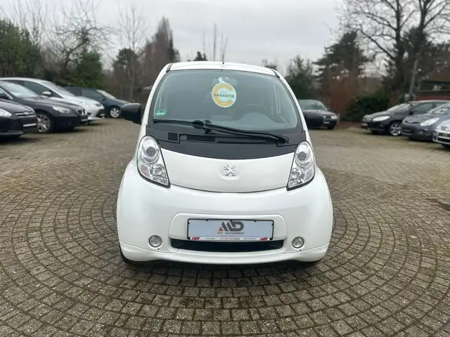 Peugeot iOn TÜV Neu, Garantie, 1.Hand, Automatik