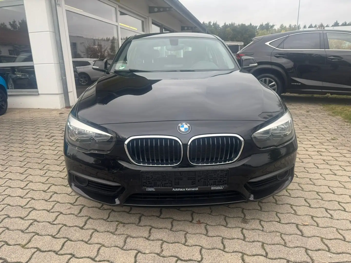 BMW 116 116i Advantage-TÜV bis 5 2027- 8 fach bereift- Schwarz - 2