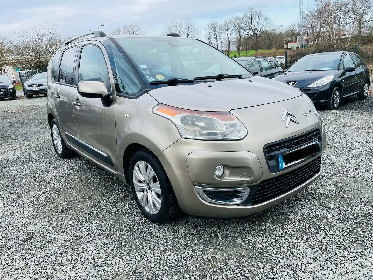 Citroen C3 Picasso HDi 90 Airdream Exclusive Bronce - 1