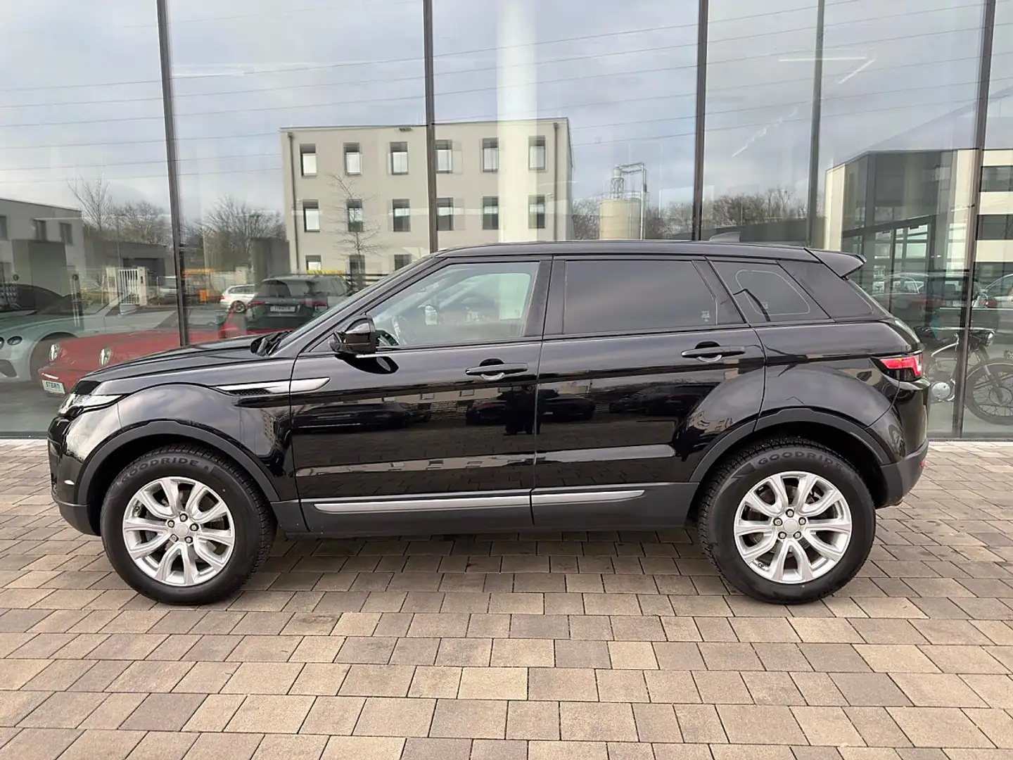 Land Rover Range Rover Evoque SE SD4 Aut. Schwarz - 2