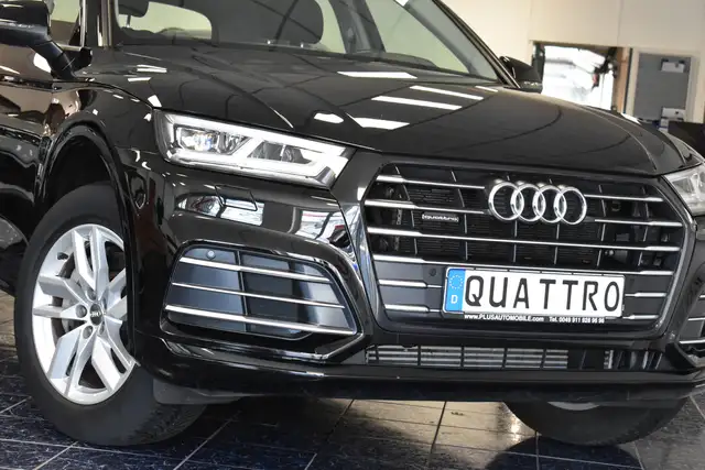 Audi Q5 55 TFSI e Quattro S Line Sport Navi Matrix