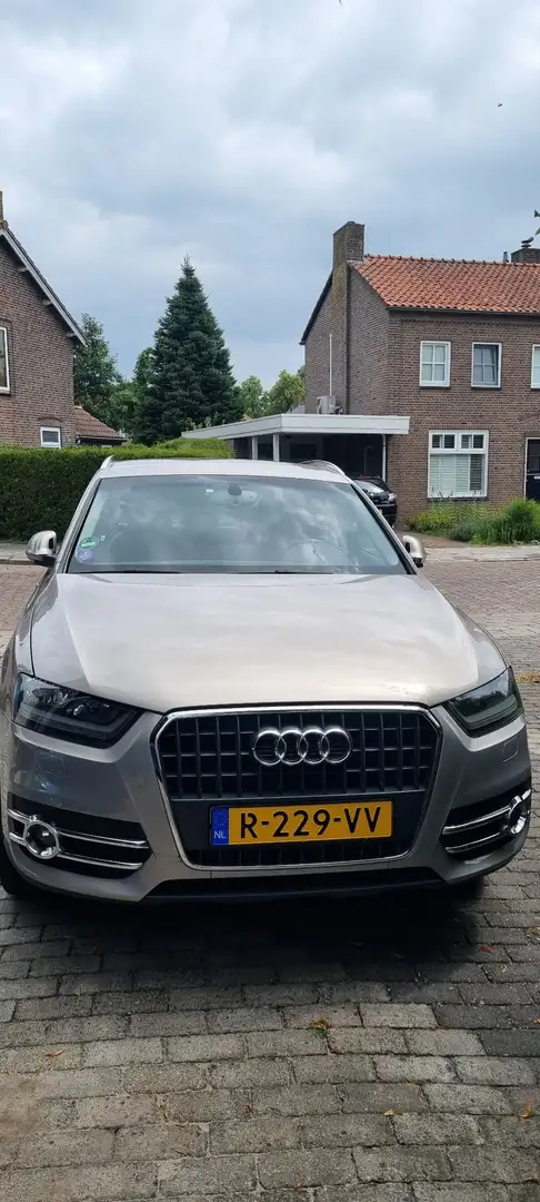 Audi Q3 2.0 TFSI q. S Edit. Beige - 1