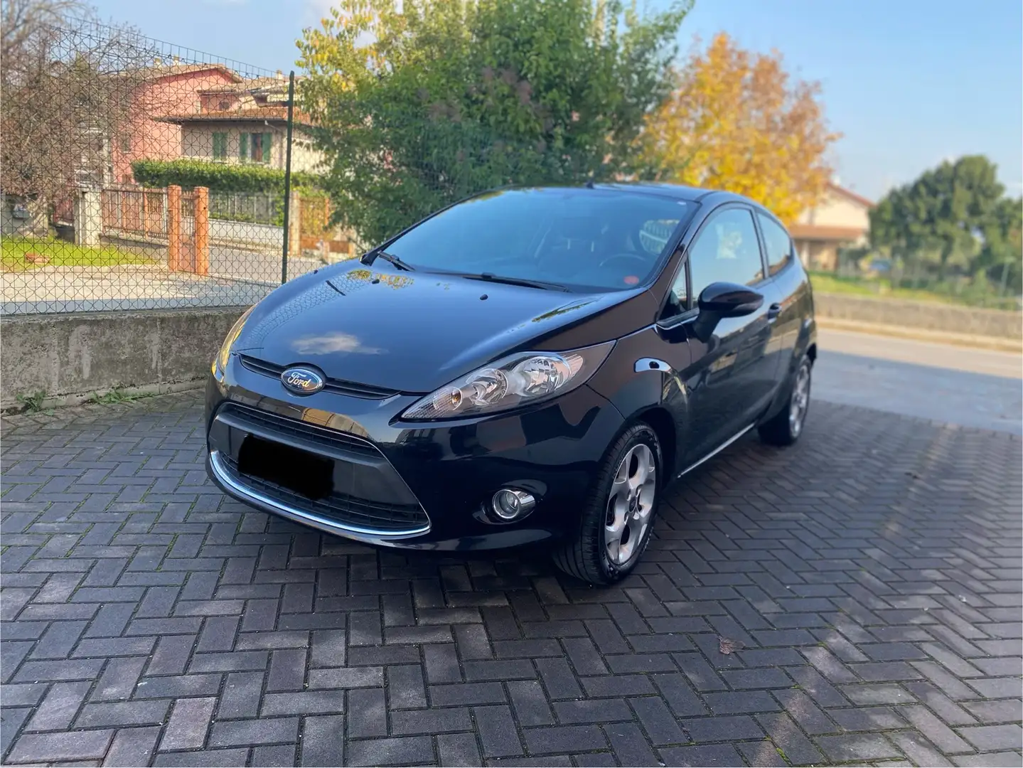 Ford Fiesta 3p 1.4 16v Gpl Titanium Business - 1