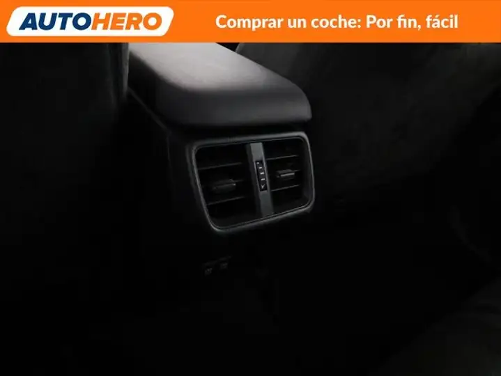 Lexus UX 250h ECO 2019, foto 35