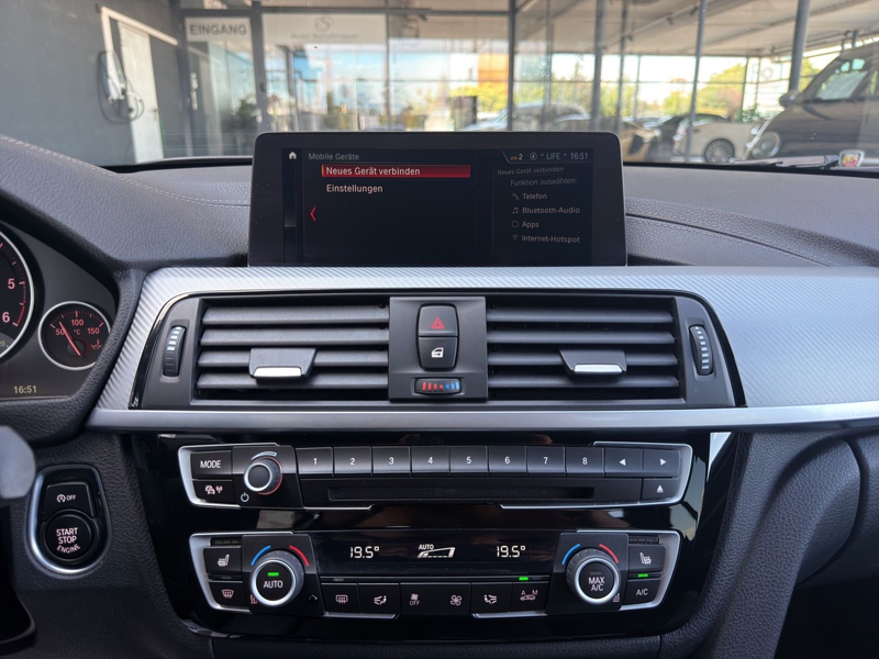 BMW 320 d xDrive M-Sport Aut. — photo 14